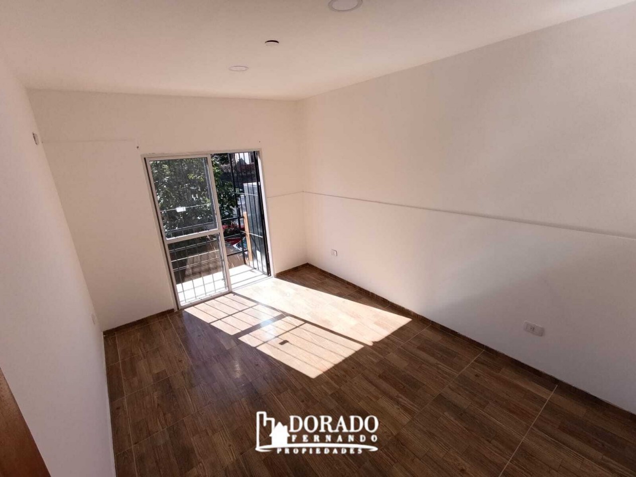 3 AMBIENTES 1o PISO CON BALCON