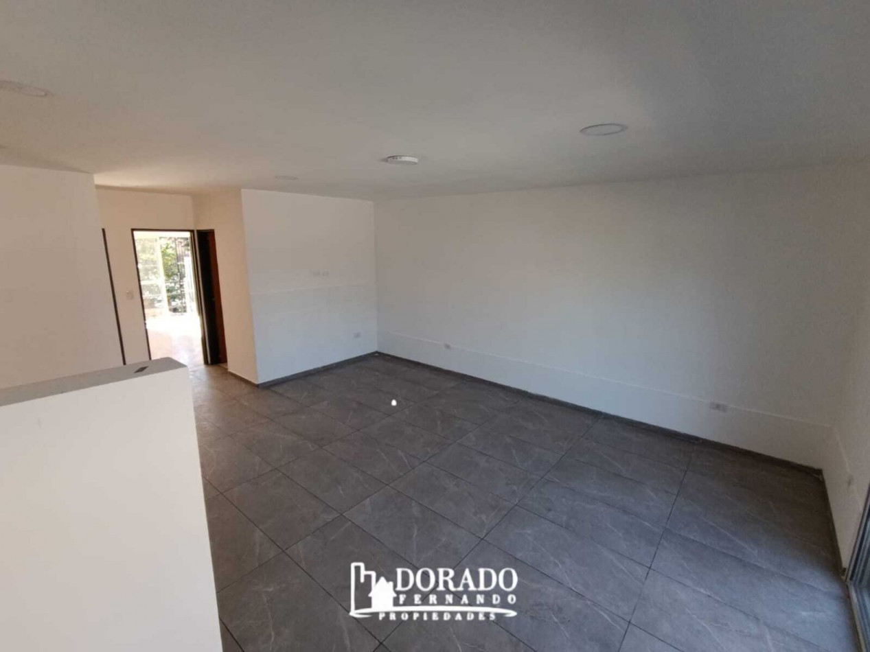 3 AMBIENTES 1o PISO CON BALCON