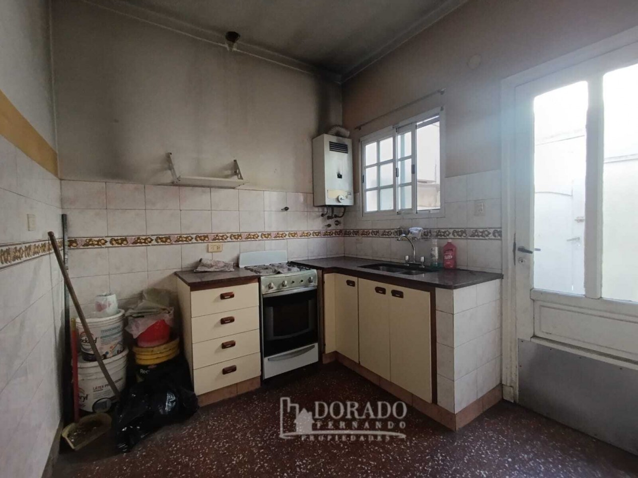 ESPECTACULAR 3 AMBIENTES EN 1o PISO