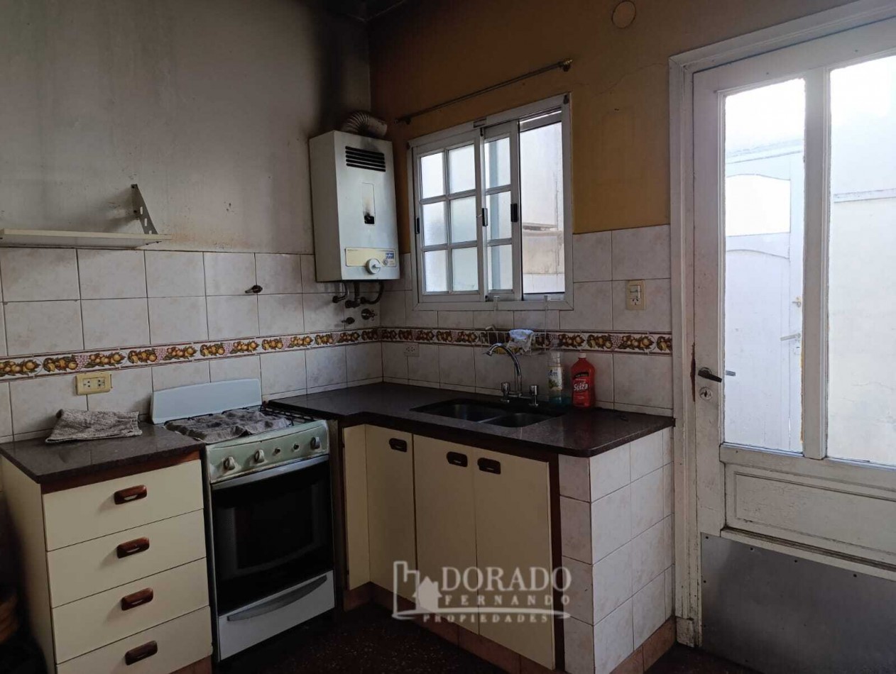 ESPECTACULAR 3 AMBIENTES EN 1o PISO