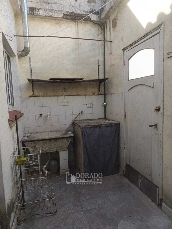 ESPECTACULAR 3 AMBIENTES EN 1o PISO