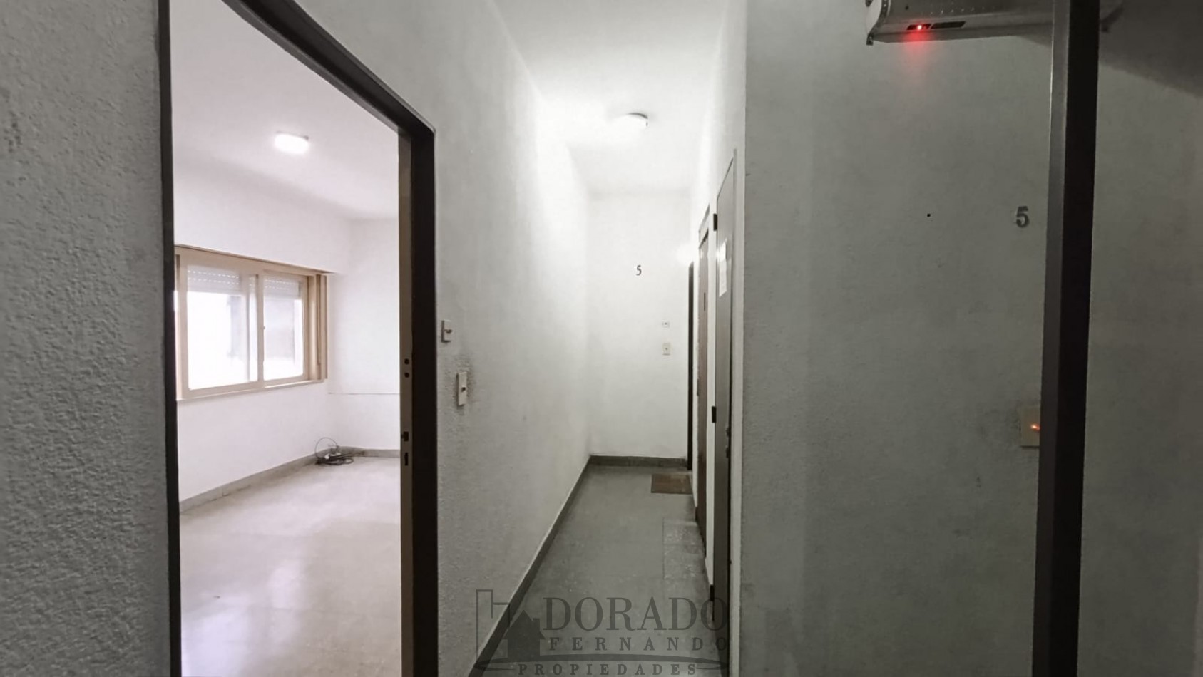 2 AMBIENTES - FRENTE PLAZA SAN MARTIN
