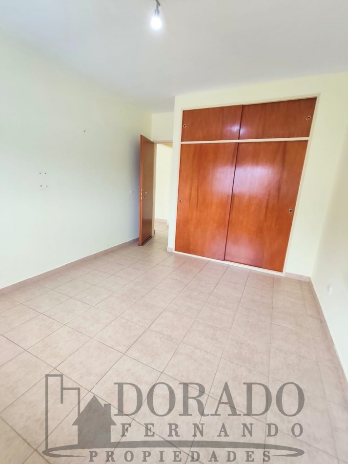 2 AMBIENTES AL FRENTE - AMPLIO DE VERDAD LUMINOSO Y CON BALCON CORRIDO
